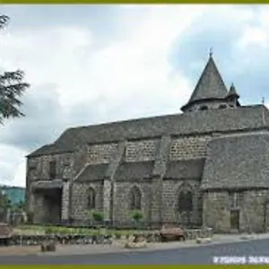 https://gite-de-laspre.hotels-rhonealpes.com